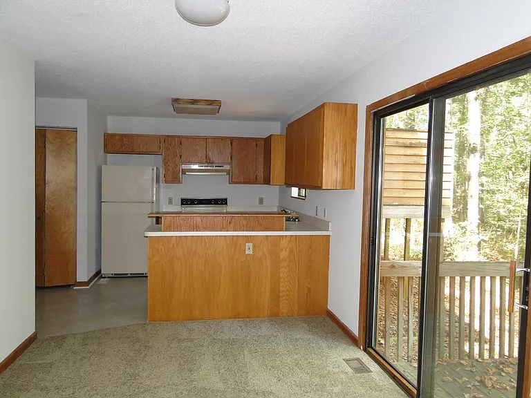 1521 Partridgeberry Rd #B — Photo 4
