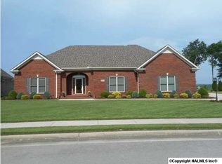 4014 Saddlehorn Bnd SW, Decatur, AL 35603