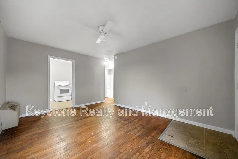 1 bed, 1.0 bath, 600 sqft, $500 — Photo 4