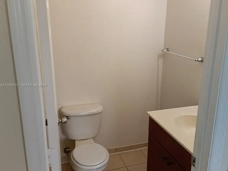 1936 Alamanda Way #1 — Photo 9