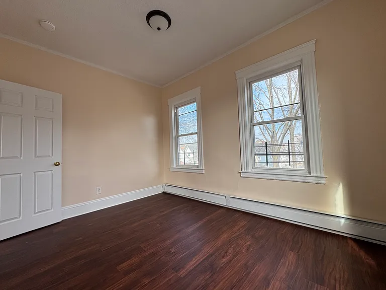 64 Shultas Pl #3 — Photo 12