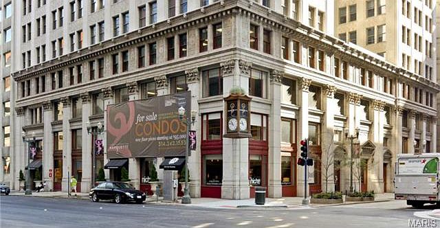 1st image of 300 N Broadway #1703