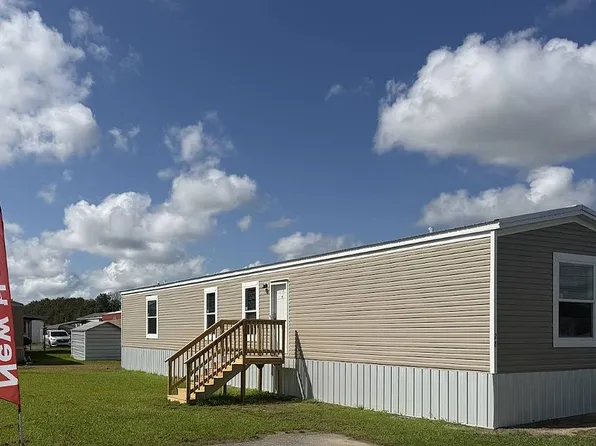 1000 Renaud Dr Lot 28, Scott, LA 70583