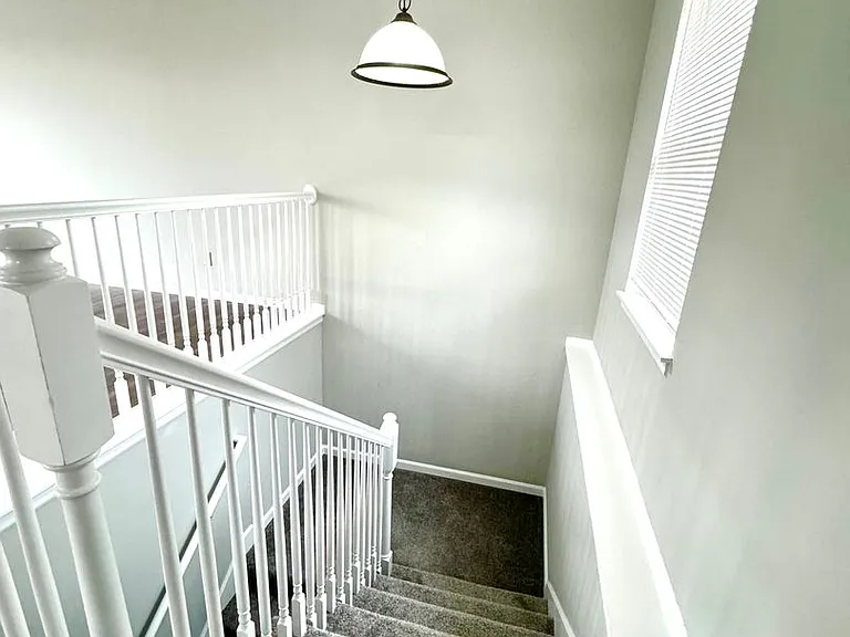 Zaun Avenue Duplexes — Photo 9