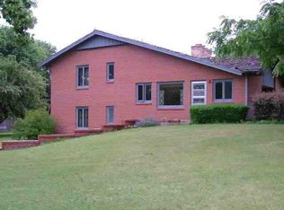 402 N Reno St, Haven, KS 67543