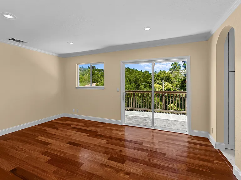 12 White Oak Dr — Photo 13