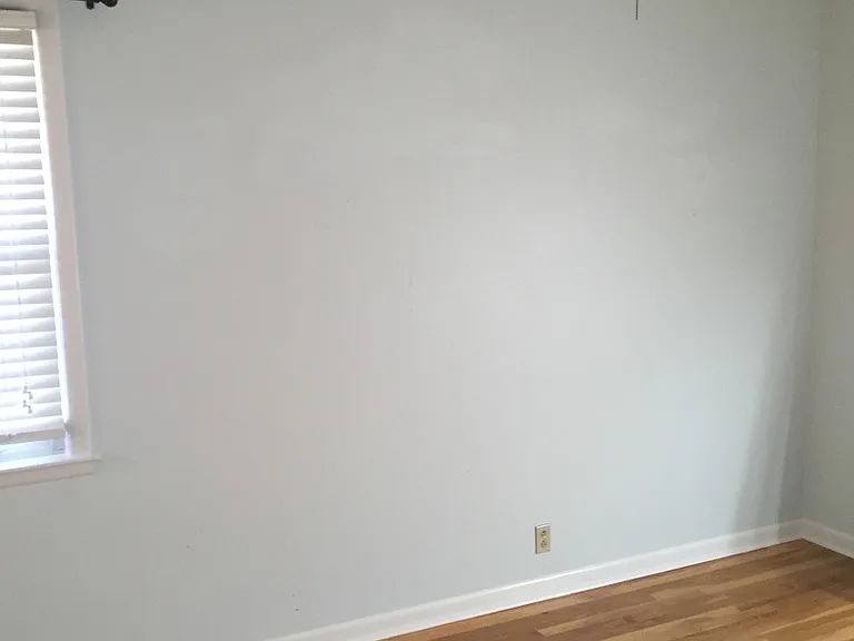 924 Neuhoff Ln — Photo 14