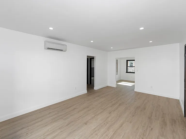 2625 Chariton St #2625 — Photo 5