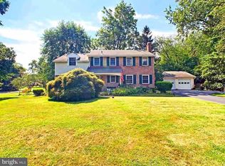 1747 Sheffield Dr, Blue Bell, PA 19422