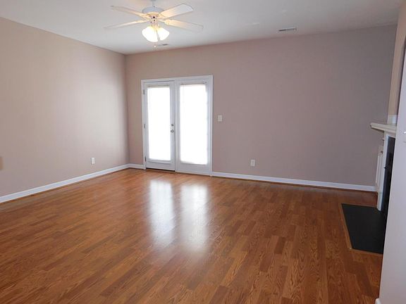 5th image of 8327 Glenwood Springs Ct