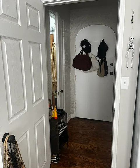 3015-25 N Milwaukee Ave #212 — Photo 8