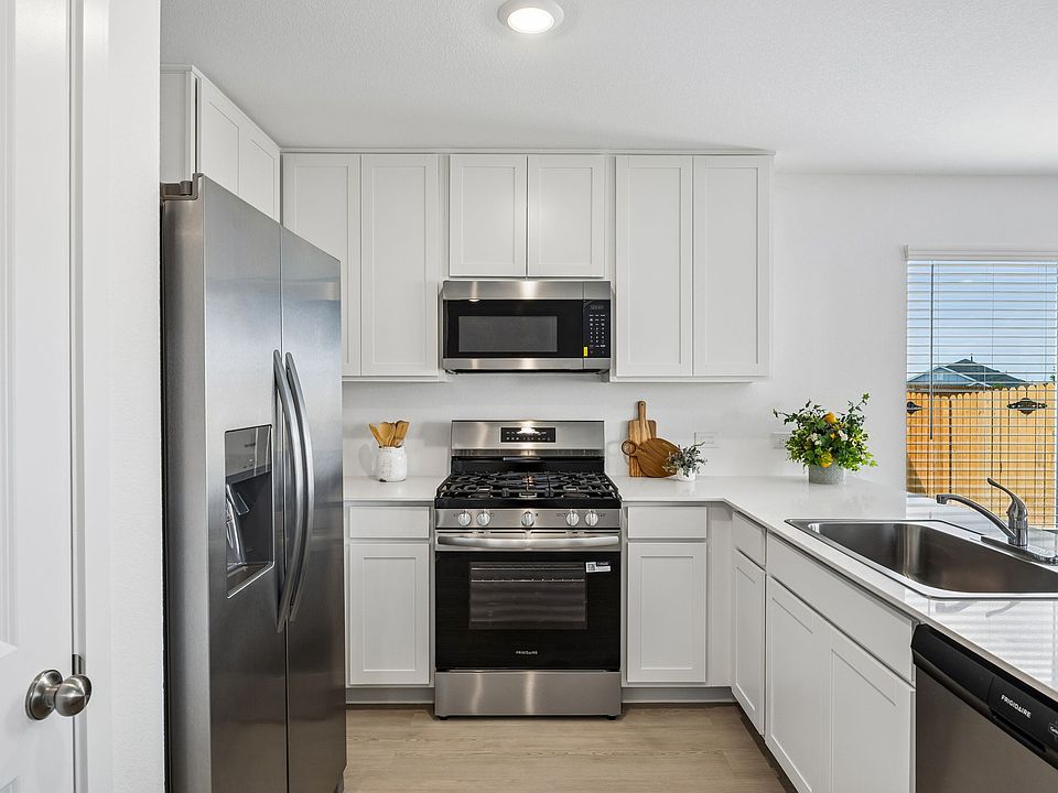 1st image of 3012 Tooley Dr
