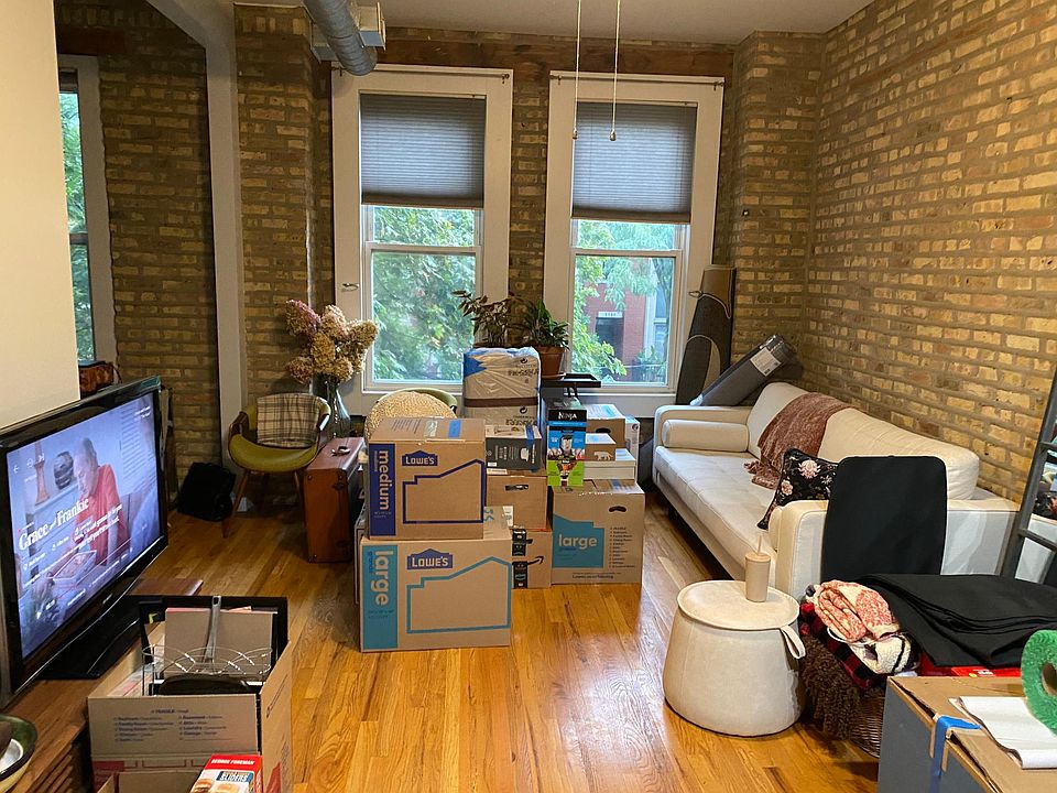 1st image of 1102 N Hermitage Ave #2