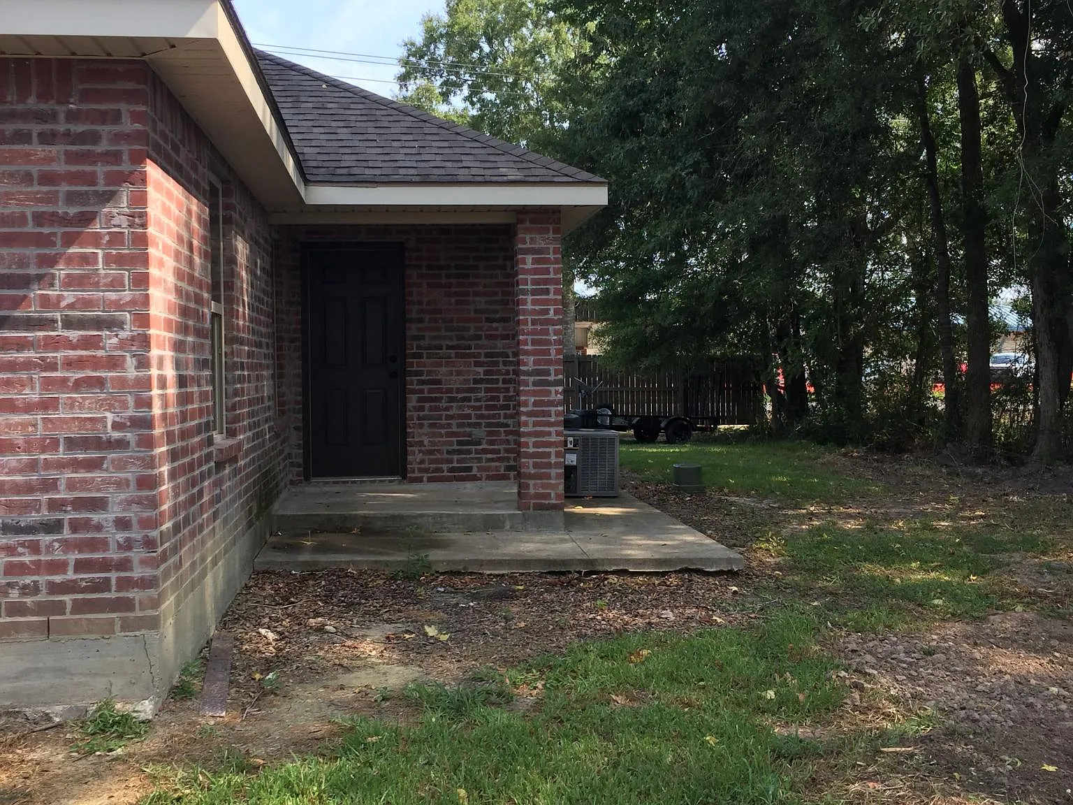 889 Topsy Rd — Photo 4