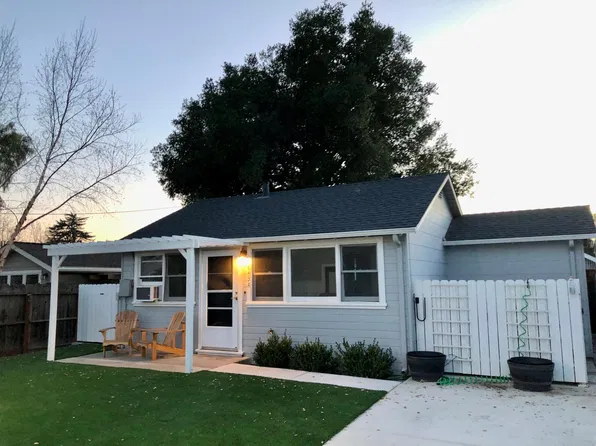843 S H St APT B, Livermore, CA 94550