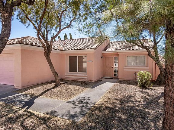 3rd image of 9850 N Moon Canyon Pl
