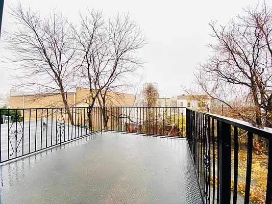 Rented by Blue Egg Realty Corp | media 35