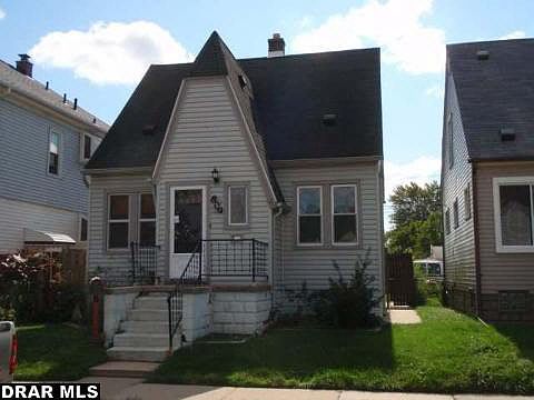 1st image of 809 Saint John St