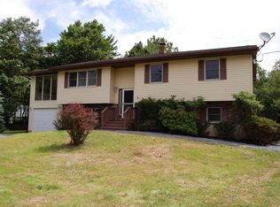 2202 Marquette Dr, Blakeslee, PA 18610
