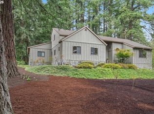 8835 SW Washington Dr, Portland, OR