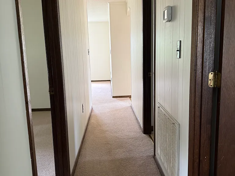 Whitney Ln — Photo 7