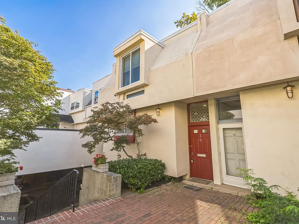 1st image of 3 Lombard Mews