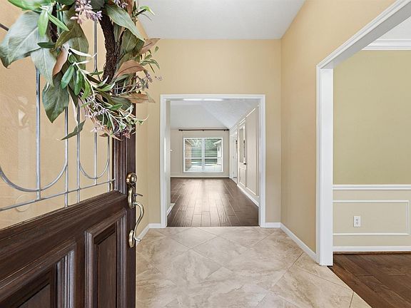 5th image of 15718 Echo Lodge Dr