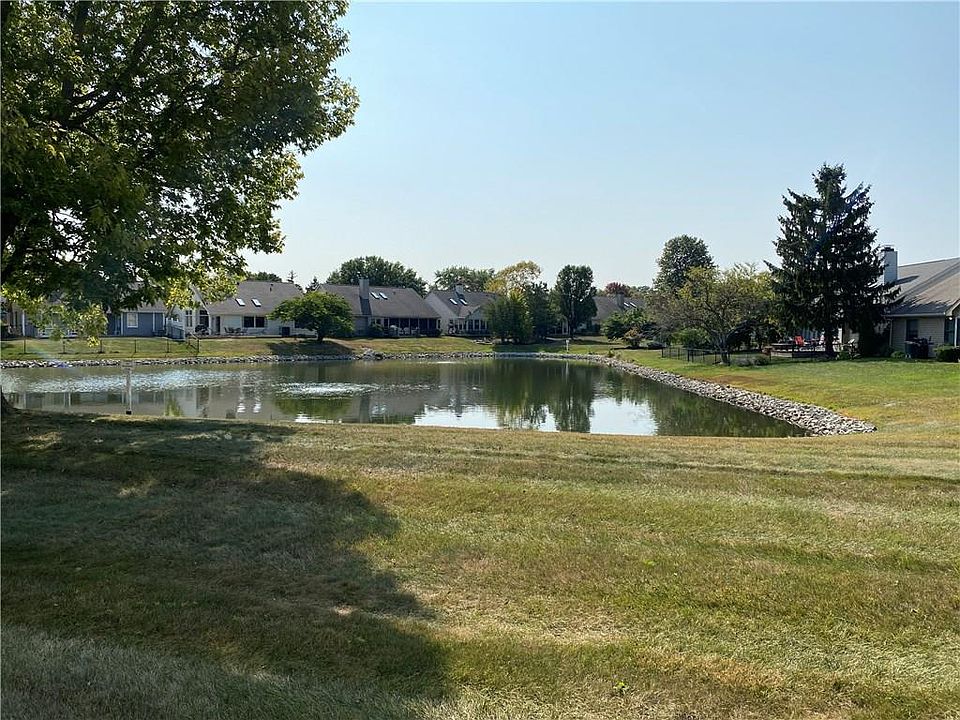 2nd image of 8845 Lahr Ct