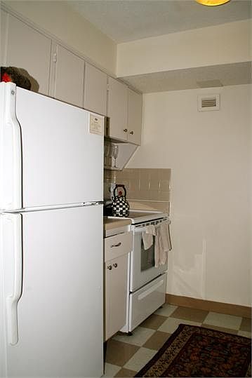 1st image of 130 Bowdoin St #10493038