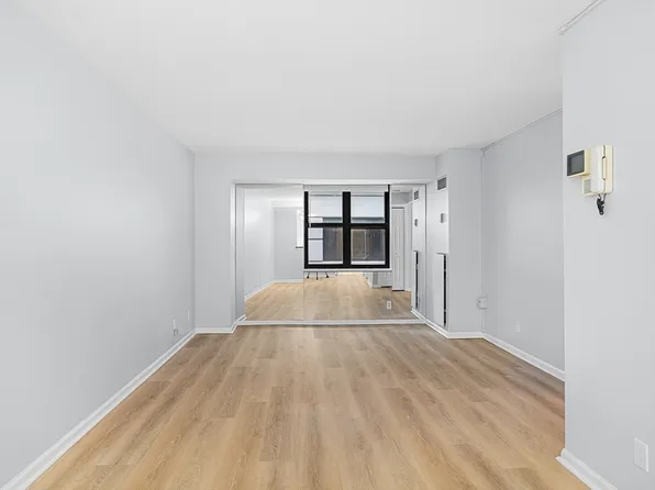 170 Tremont St APT 204, Boston, MA 02111
