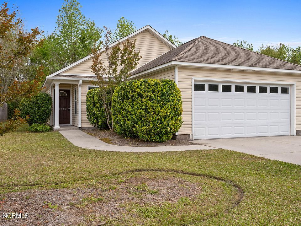 1st image of 2025 Willow Creek Lane
