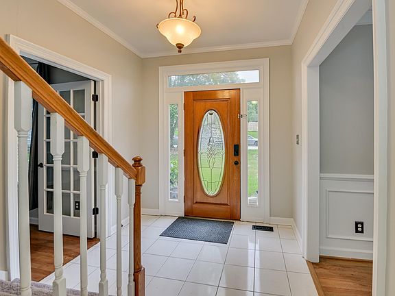 5th image of 829 Woodberry Drive
