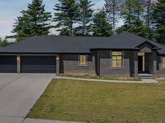 2nd image of 3702 N Athanasia Way