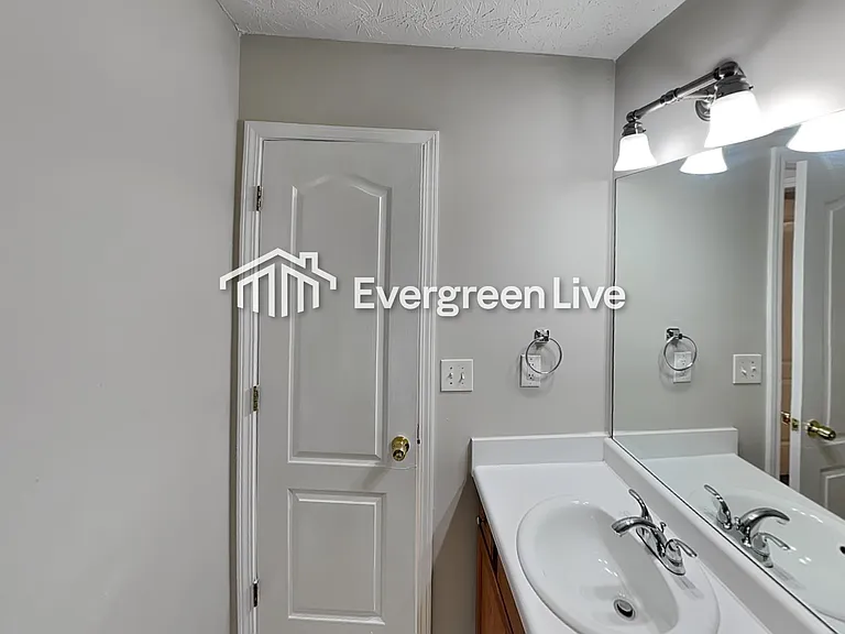 105 Hugh Dr — Photo 19