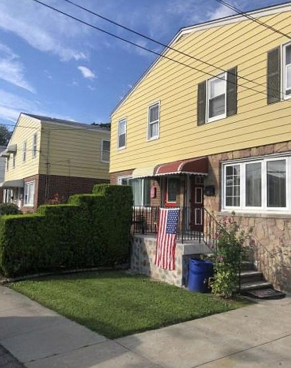 1st image of 335 Pennyfield Ave