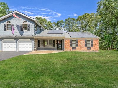 5 Hastings Drive, Ridge, NY, 11961