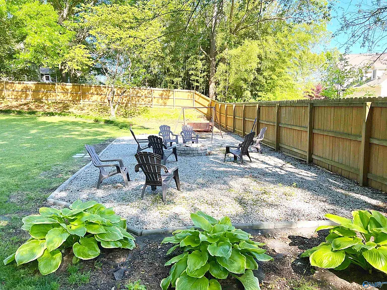 204 Roy Dr — Photo 50