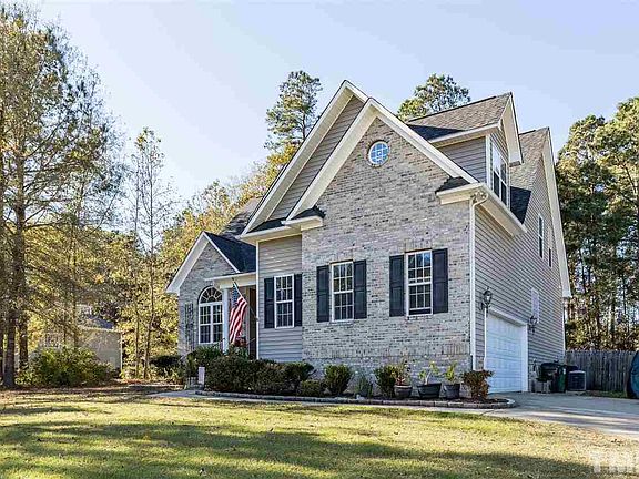 2nd image of 445 Albemarle Dr