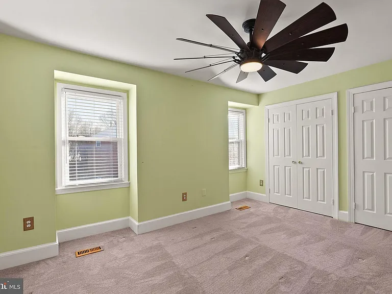 3848 Brighton Ct — Photo 16