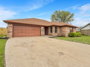 8136 Camelot Rd, Fort Worth, TX 76134