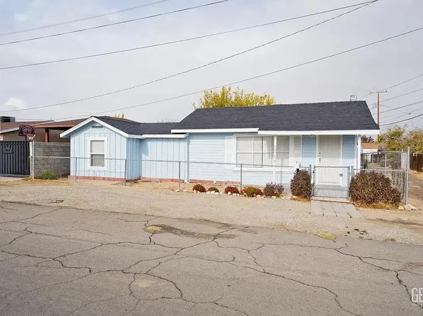 600 1/2 Buchanan St, Taft, CA 93268