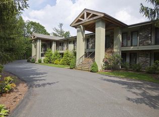 1267 Seven Devils Rd UNIT 1B, Banner Elk, NC 28604