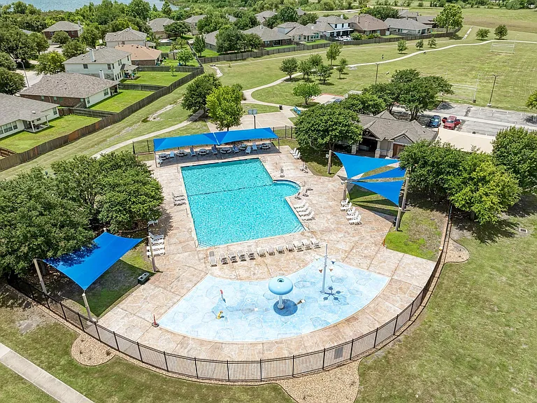 18308 Shallow Pool Dr — Photo 34