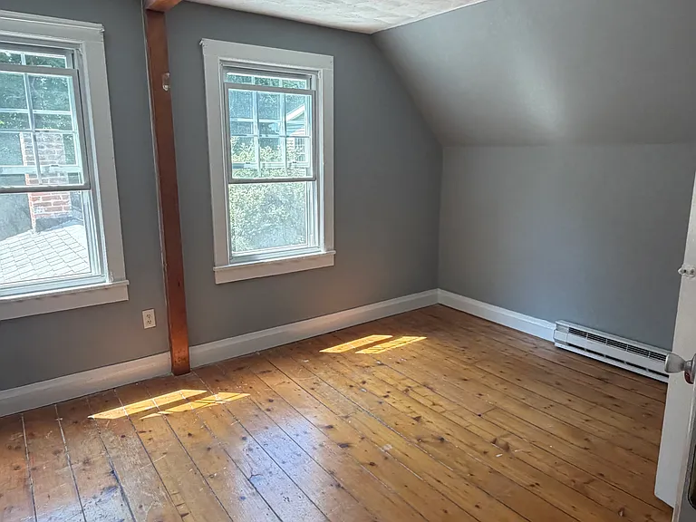 7 Central Ave — Photo 14
