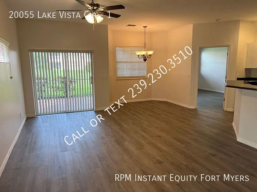 One Month Free! Updated Home In Majestic Golf Club — Photo 3