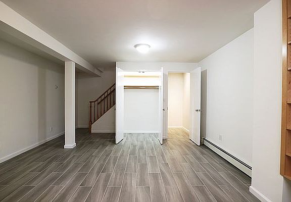 4th image of 34 Jewel St APT 1A