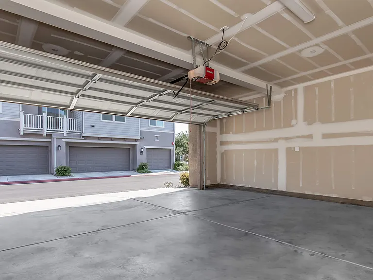 Parador Townhomes — Photo 89