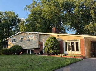 1714 Baldwin Dr, Millersville, MD 21108