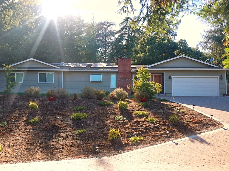 1995 Danville Blvd — Photo 1