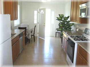 9438 Bengal St, Sunland, CA 91040